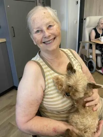 93e9100b-8a86-48aa-b80b-ff798de68f6b