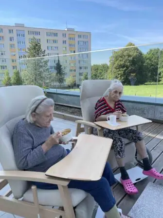 9f8a96e9-7bd9-4b32-ad42-9f64aa44f3c9