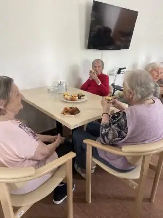 F3C06435-1A94-4118-849C-E2246F64DF60