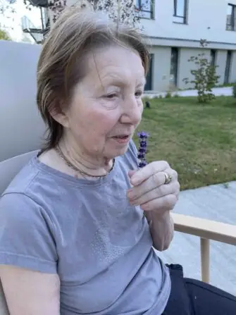 a5c49aa2-7eef-4b41-8714-77cd13518b56