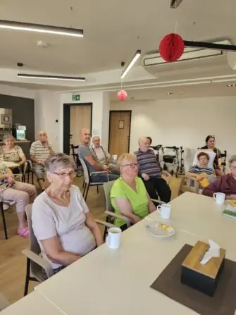 ab43a236-c7cc-4184-a81a-3b0467c67132