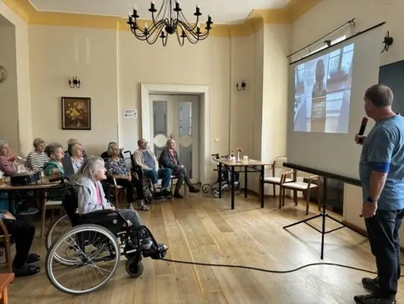 b81f1d1a-ae91-4759-898d-20a3ffbe74b9