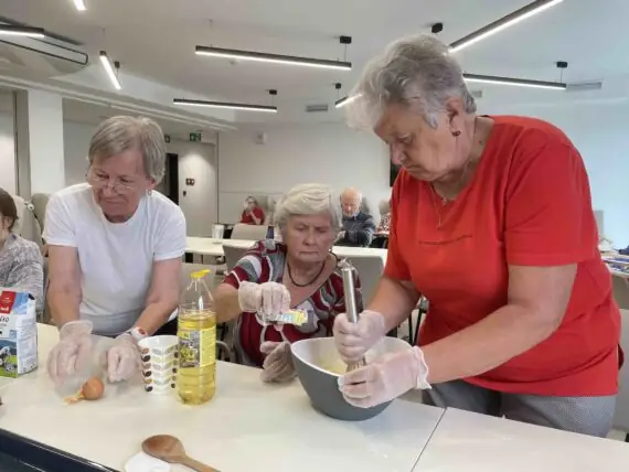 c2ec6065-2c66-44ba-a86f-43fdb5ceaf84