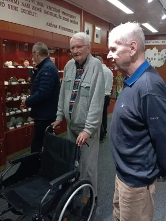 ce367e54-eff3-44c4-b89e-cf3b7bd6e363