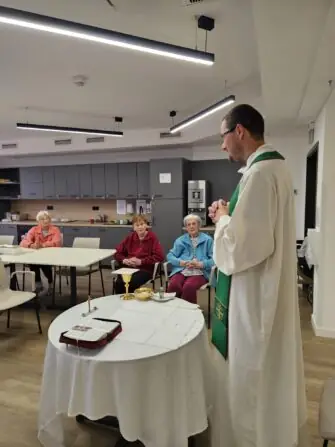 dbd52eaf-8a26-46ce-b1a5-d4966eb060f5