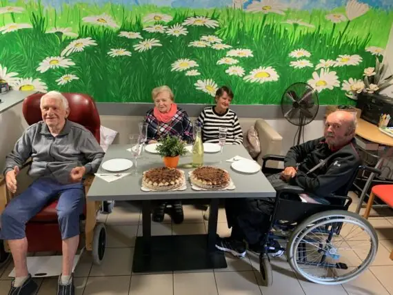 e517c8cc-2a99-4af3-bd15-f6fbd75e81d1