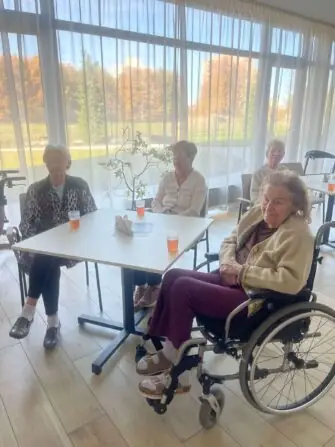 06c6d1a2-a003-463c-be0f-57bdcd5294e8