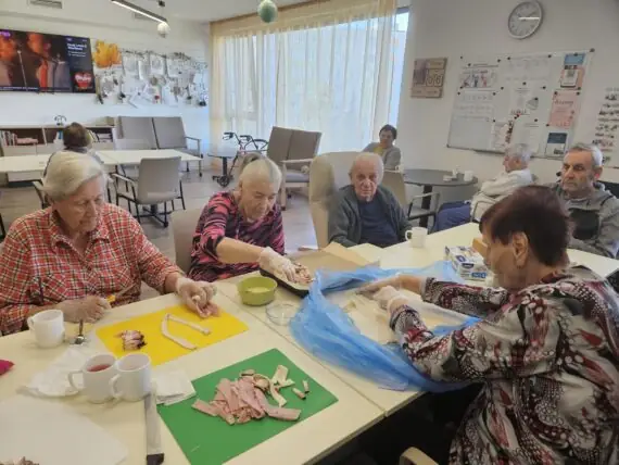 28982038-61ec-45d4-baf5-6957517b1d31