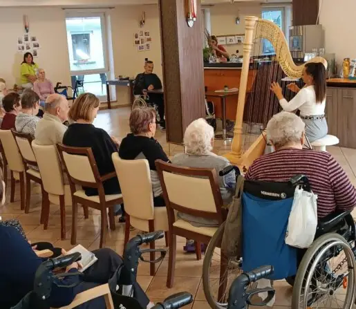 40ffabbf-25d0-4c4d-9e4a-173f76ce0b6b