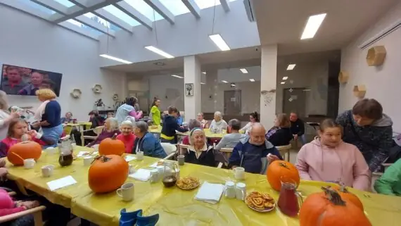 8d454897-5b54-458a-ae0a-e489e4ea9e64