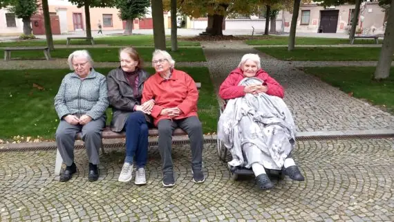 936b0b4b-cdcd-4d5f-8ec1-c19500c00629