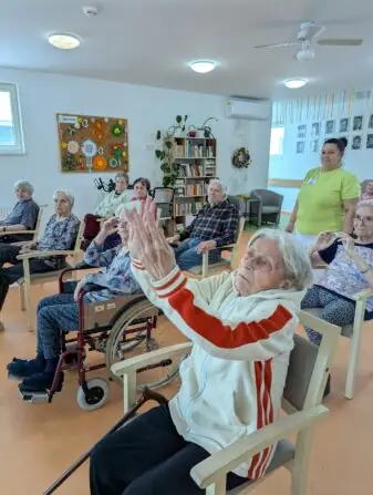 PXL_20251006_082915600