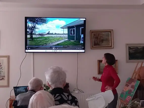 WhatsApp Image 2025-11-27 at 09.37.42