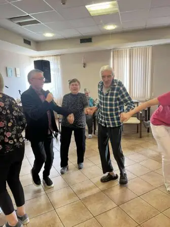 c584460d-cfd8-4453-8bc7-a45bc7acd18b