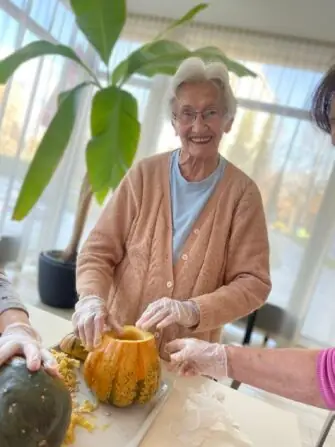 faf0f924-7cbf-4bd9-8cfc-671b060bb02b