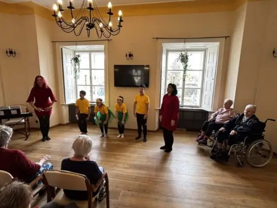 7723e7d7-7127-4dcd-a063-fcd4728bbb8c