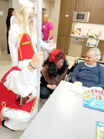 8a29ac72-909d-46f7-b24c-14c480c057de