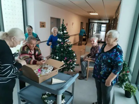 92b8d91b-bcb9-44b4-9966-35108d2948c1