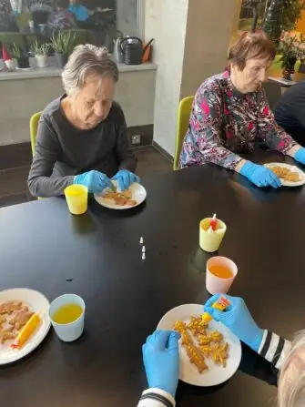 WhatsApp Image 2025-12-04 at 11.45.58 (1)