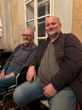 b43a6ade-f7bb-4d7b-a3ff-e6fb58d9beab (3)