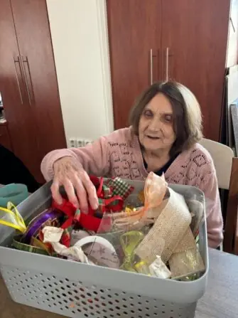 e1e659cf-a347-44b9-9ac6-f33c04227124