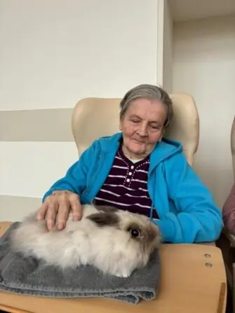 eb15f183-b6d9-4ddc-b9aa-594385176979