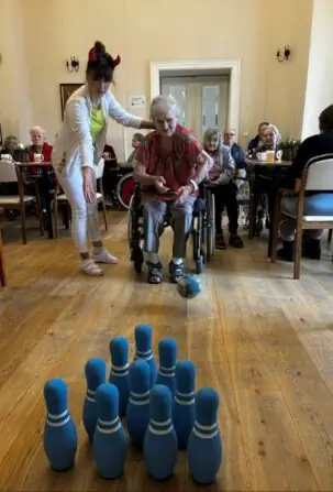 f2f98613-269a-4c69-8096-4a7be861e824