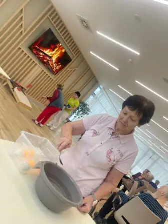 4f182009-ce48-42e3-aee7-17c02259ee0b