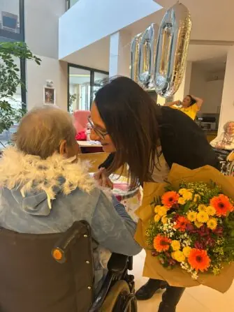 74ecc2fa-03b5-4aec-8c80-ce83353d1fb0