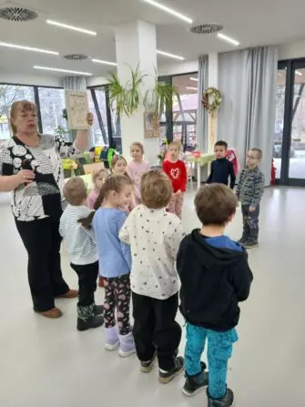 MŠ Kamarád - pejsek a kočička (1)