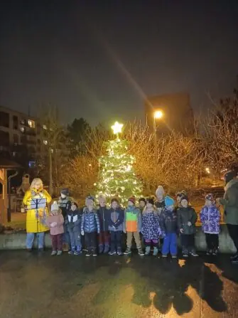 Rozsvícení stromku (13)