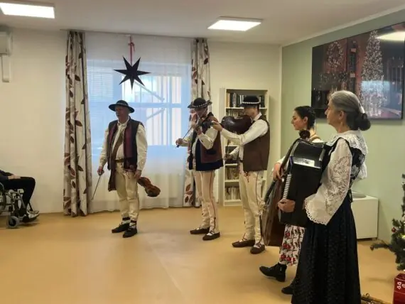 WhatsApp-Image-2024-12-20-at-12.36.50-3-1536x1152