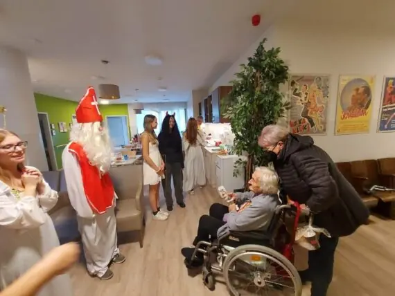 05f59442-fb19-4ecc-a622-e41ddee17d6e-1536x1152