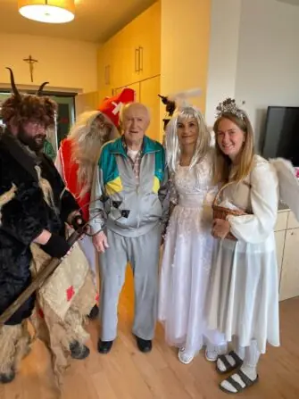 1000041108-1152x1536