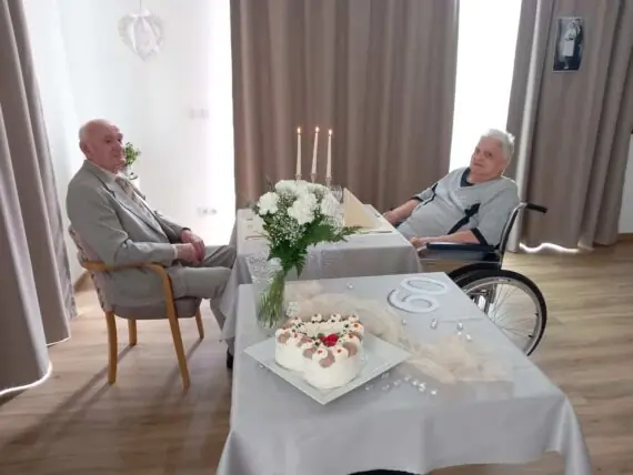 1000042373-1536x1152