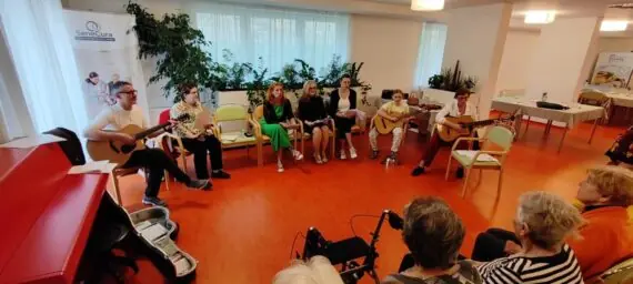 1747654952956-1536x691