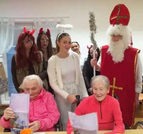 20241206_111241-1536x1436