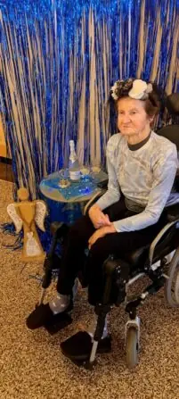 20241231_101834-692x1536