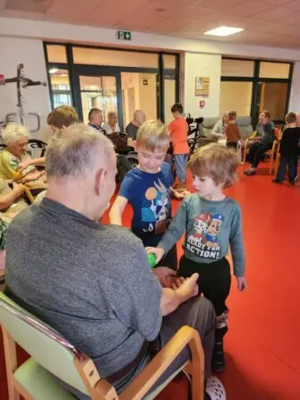 Pohybové hry a zpívání s dětmi z 23. MŠ