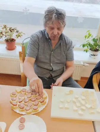 5ba74b24-268b-4c24-b5bd-be1e91fa25da-1157x1536