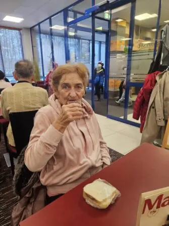 7e86a6fe-c334-409e-ab62-4cf8f8674c8f