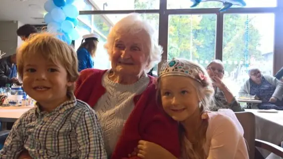 SeniorCentrum-Kolin-Zahradni-slavnost-10-1536x865