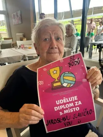 fe9a666f-2153-4e37-b3ab-92530d6023d5-1152x1536