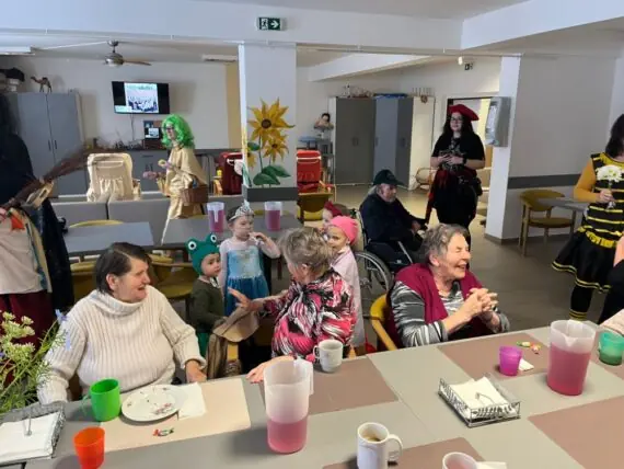 motion_photo_2628549052491302906