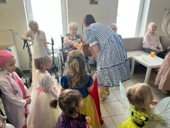 motion_photo_6991977055992885992