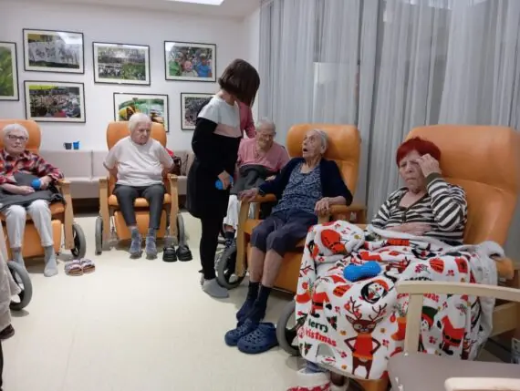 170d8324-1ab4-465a-a927-55fef1592267