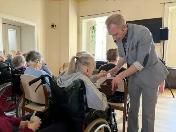 2026 03 kouzelník (16)