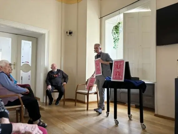 2026 03 kouzelník (19)