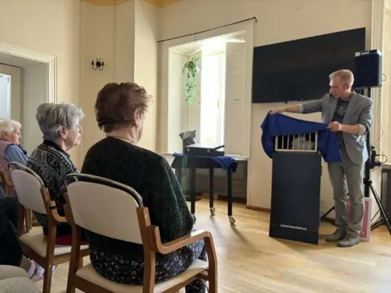 2026 03 kouzelník (7)