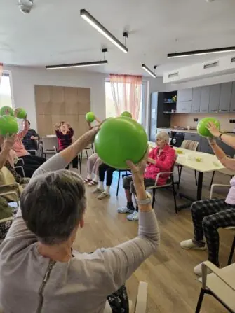 50de06ff-b852-4d2b-9e57-df107f185650